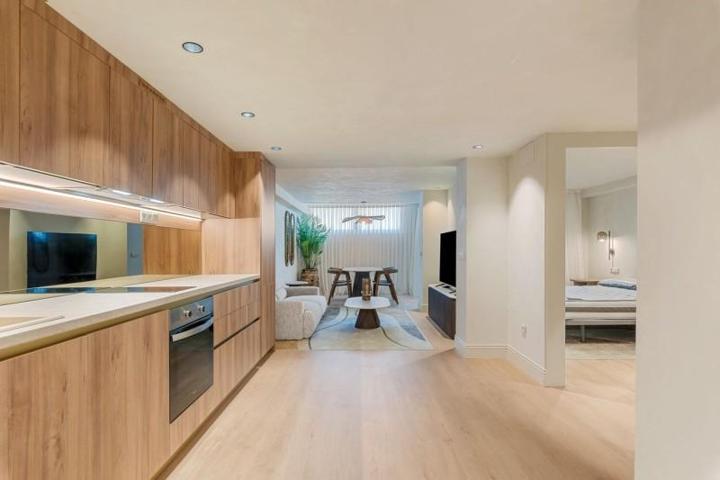 Apartamento en venta en Alicante, La Albufereta photo 0