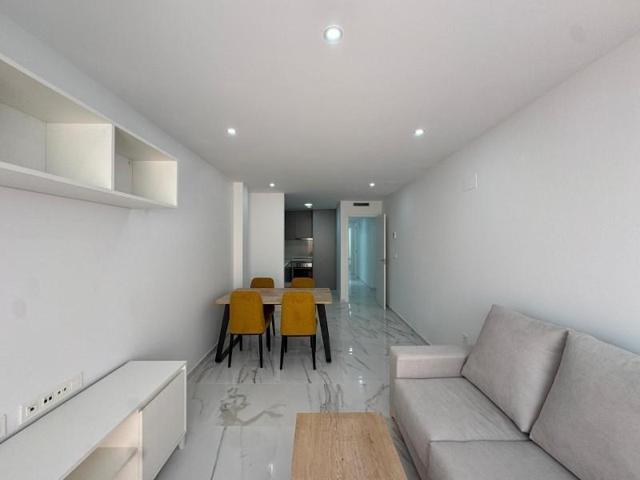Apartamento en venta en Torrevieja, Centro photo 0