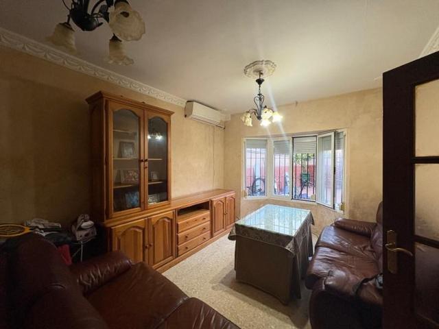 Adosada en venta en Jerez de la Frontera, Este photo 0