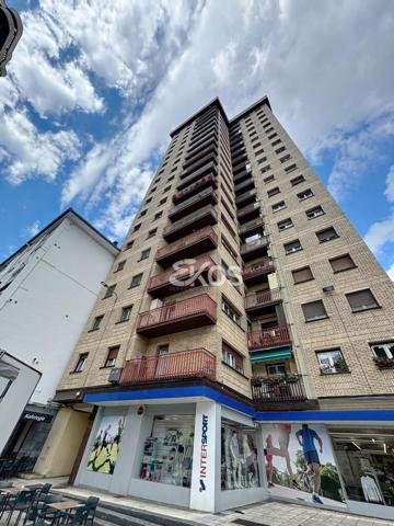 Piso en venta en Arrasate-Mondragón, San Andres photo 0