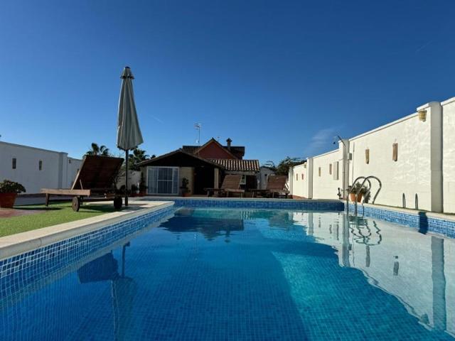 Casa con terreno en venta en Sanlúcar de Barrameda, La Jara photo 0