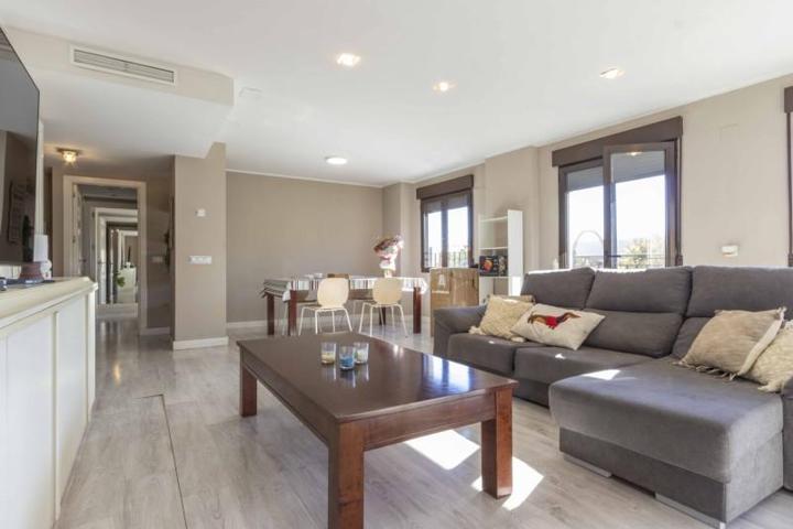 Piso en venta en Meliana, Meliana photo 0