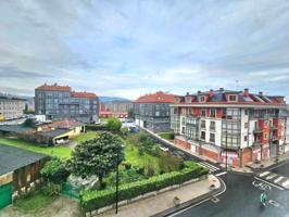 Piso en venta en Cambre, Burgo Cuesta de la Tapia nuevo. photo 0