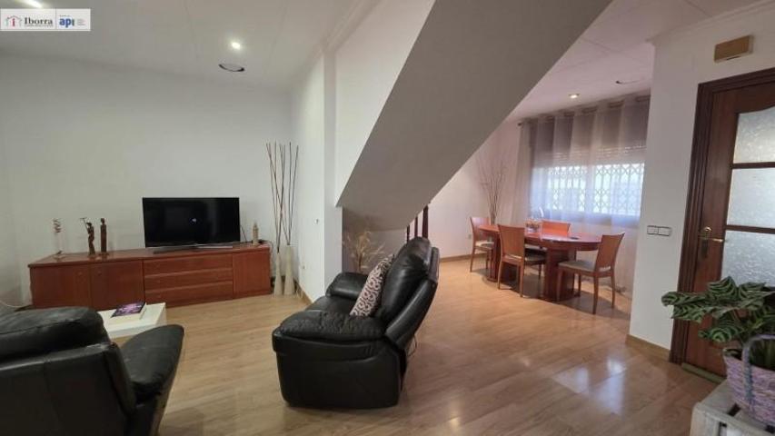 Casa en venta en Tordera, Sant Pere photo 0