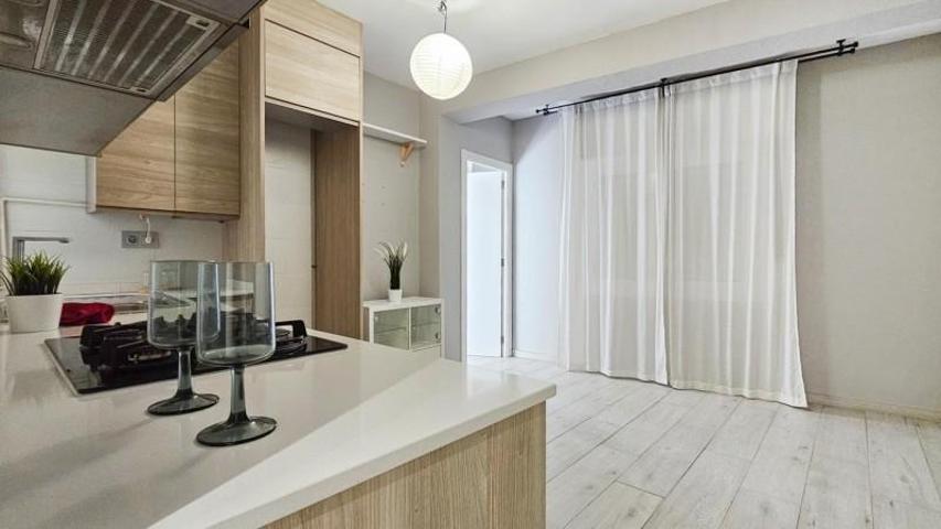 Piso en venta en Barcelona, El Camp de lArpa del Clot photo 0