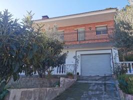 Chalet en venta en Piera photo 0
