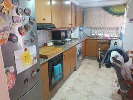 Piso en venta en Valencia, Marxalenes photo 0