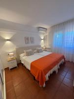 Apartamento en venta en Fuengirola, Puerto Deportivo photo 0