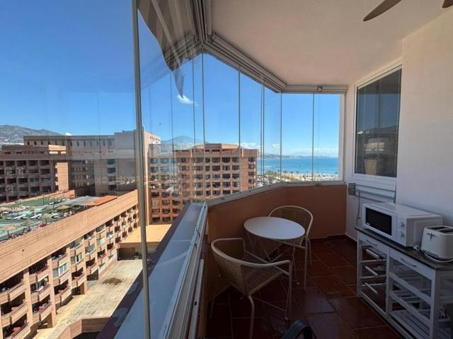 Apartamento en venta en Fuengirola, Puerto Deportivo photo 0