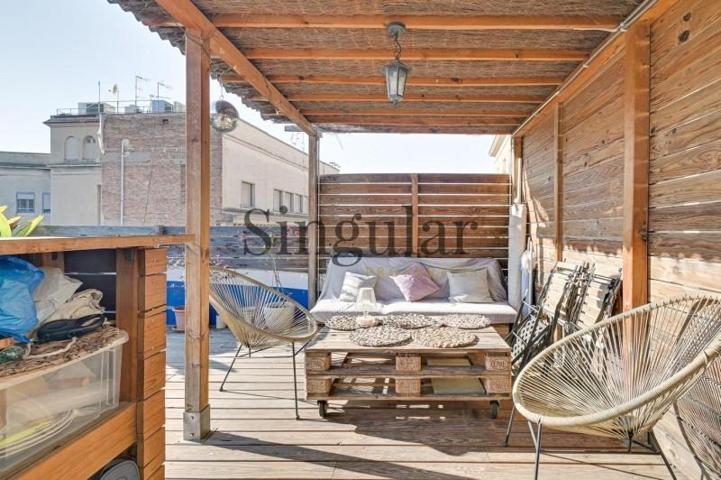 Aticos en venta en Barcelona, Eixample photo 0