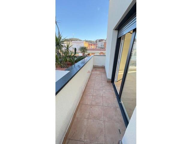 Piso en venta en Barcelona photo 0