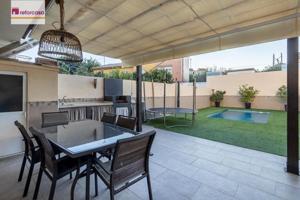 Casa en venta en Vegas del Genil, Ambroz photo 0