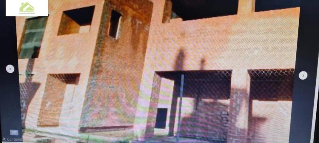 Adosada en venta en Zamora, San frontis photo 0