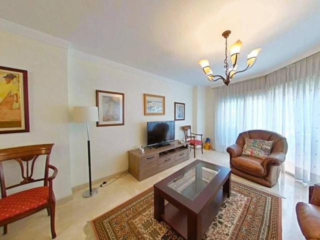 Piso en venta en Montcada i Reixac, Montcada Centre-La Ribera photo 0