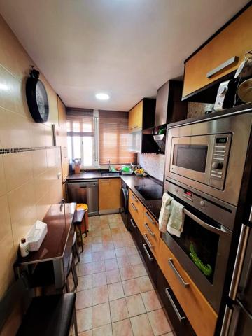 Piso en venta en Madrid, Hortaleza - Apostol Santiago photo 0