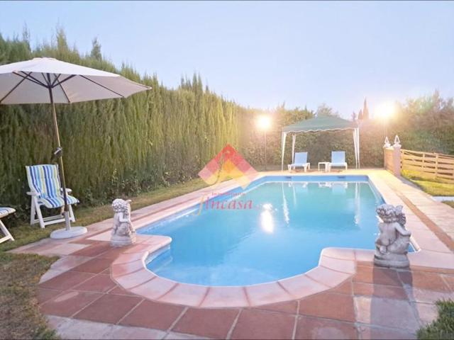 Casa con terreno en venta en Arriate, Arriate photo 0