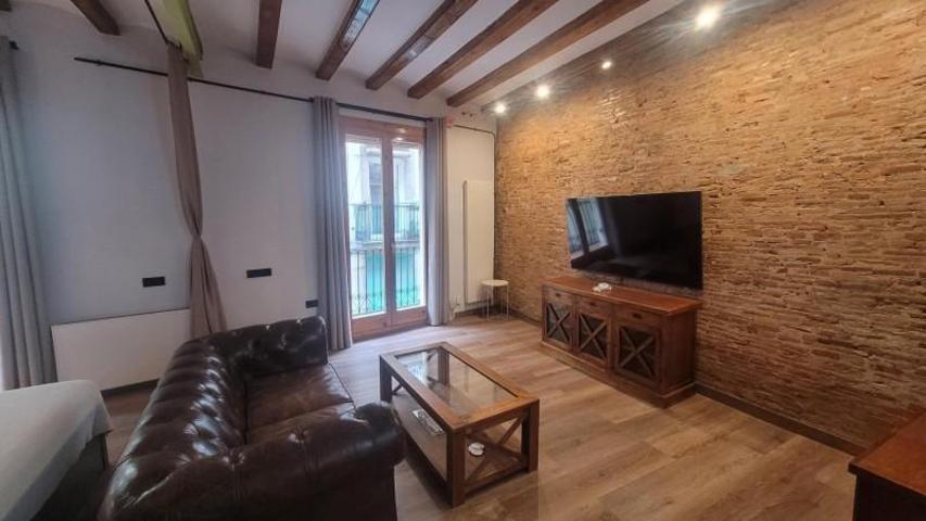 Piso en venta en Barcelona, Casc Antic photo 0