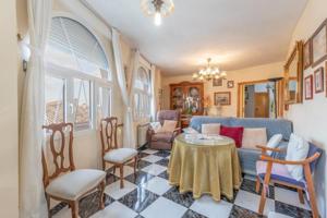 Casa en venta en Zubia, Área de Granada photo 0