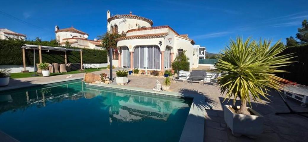 Casa en venta en L'Ametlla de Mar, Les Tres Cales photo 0