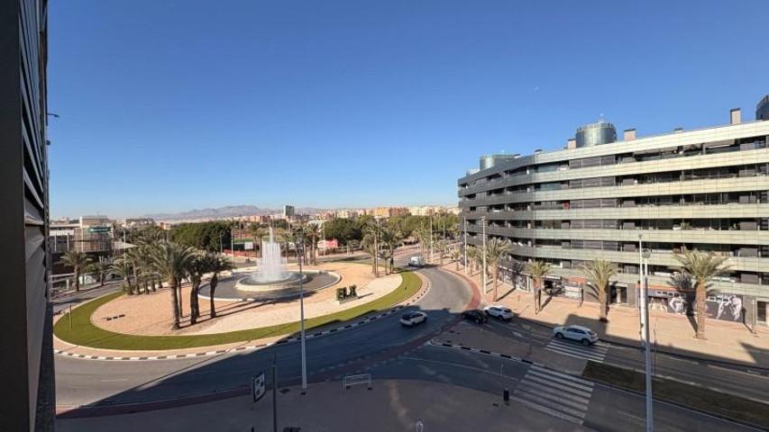 Piso en venta en Elche, Altabix photo 0
