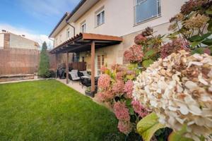 Adosada en venta en Gazólaz - Gatzolatz, Paternain photo 0