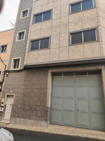 Casa en venta en Las Palmas de Gran Canaria, Almatriche photo 0