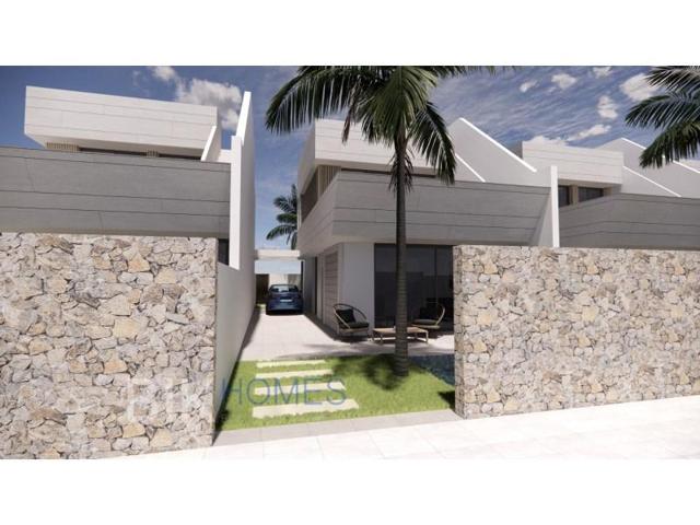 Chalet en venta en San Javier photo 0