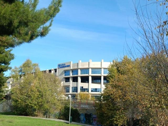 Nave industrial en venta en Madrid, Valdebebas - Valdefuentes photo 0
