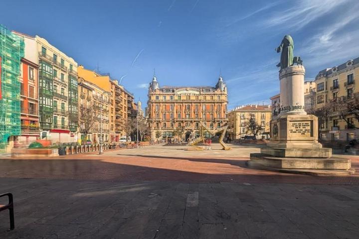 Piso en venta en Pamplona, Casco Antiguo photo 0
