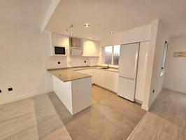 Piso en venta en Marbella, Núcleo Urbano photo 0