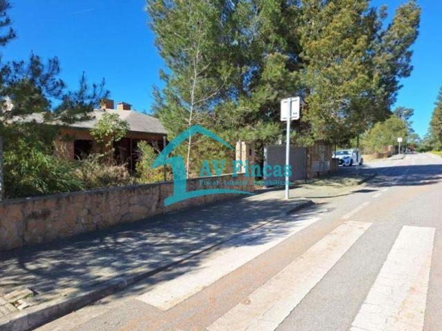 Terreno en venta en Begues, La bassa blanca photo 0