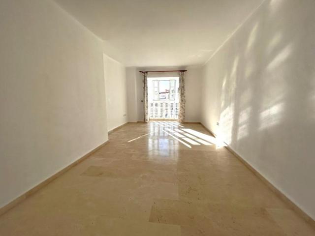 Piso en venta en Málaga photo 0