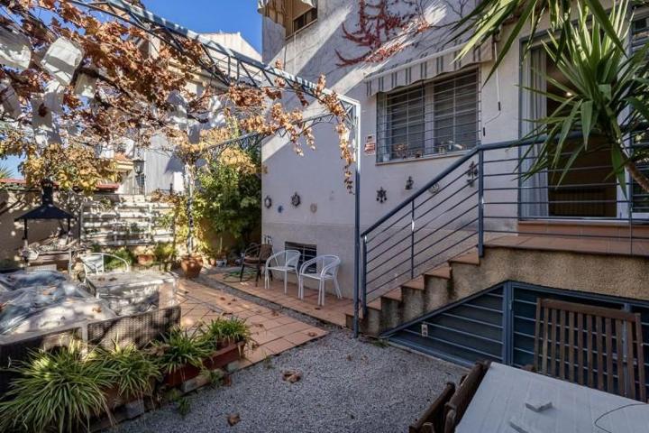 Casa en venta en Armilla, Nevada photo 0