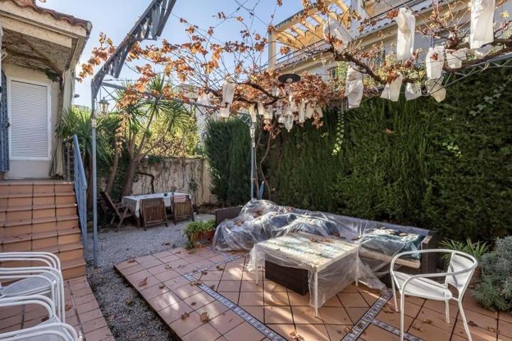 Bungalow en venta en Armilla, Nevada photo 0