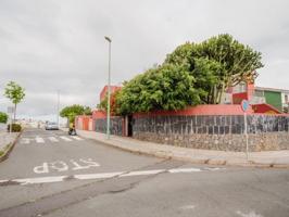 Adosada en venta en Las Palmas de Gran Canaria, San Francisco de Paula photo 0