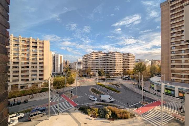 Piso en venta en Pamplona, Ermitagaña photo 0