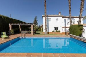 Chalet en venta en Gójar, Urb Buenavista photo 0