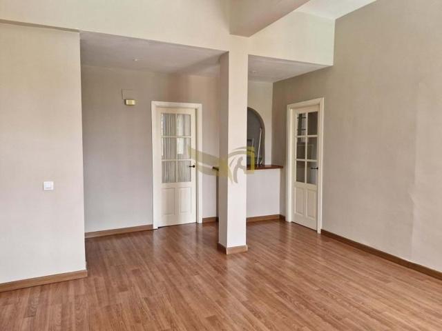 Piso en venta en Sevilla, Sevilla photo 0