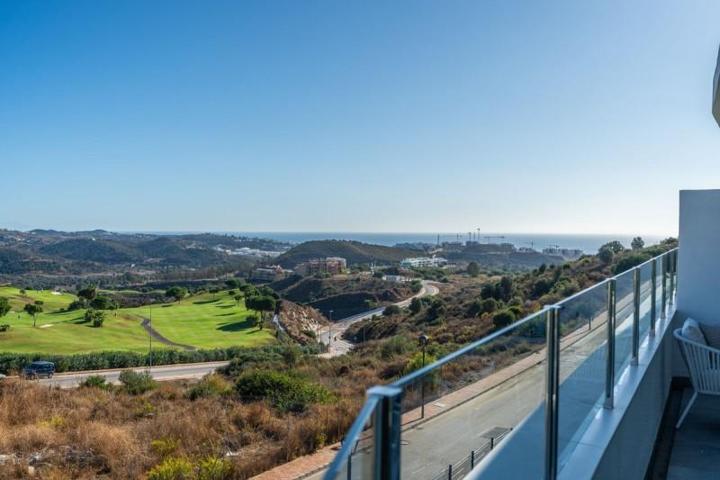 Apartamento en venta en Mijas, La Cala de Mijas photo 0