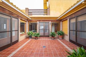 Chalet en venta en Alhendín, Urb. el arenal photo 0