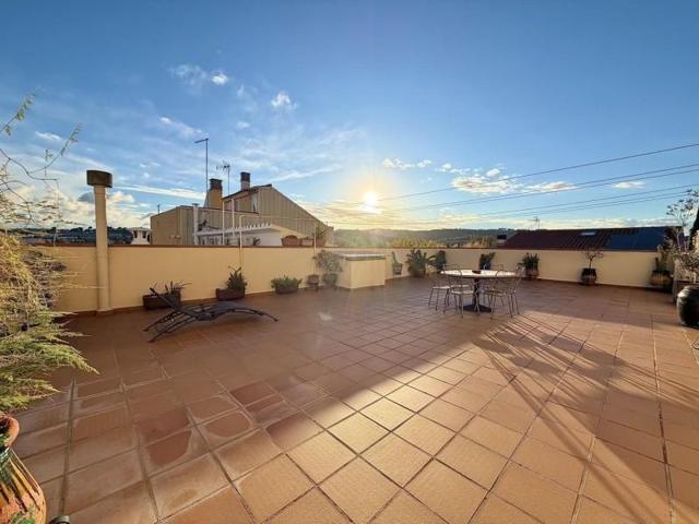 Adosada en venta en Sant Quirze del Vallès, Centre photo 0