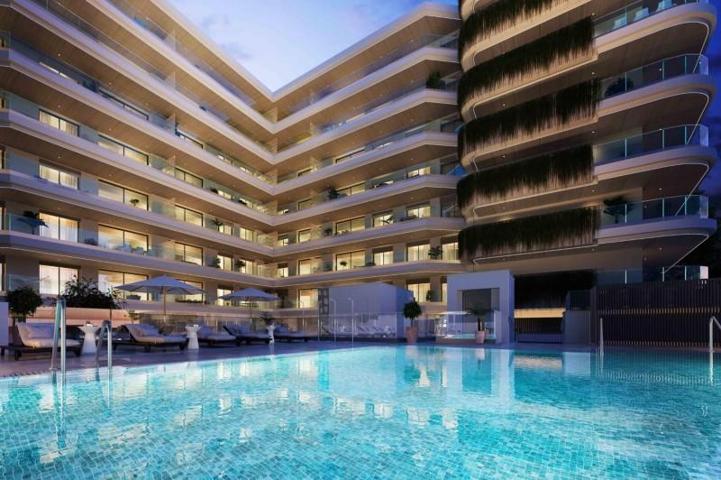 Apartamento en venta en Fuengirola, 2ª Línea de playa photo 0