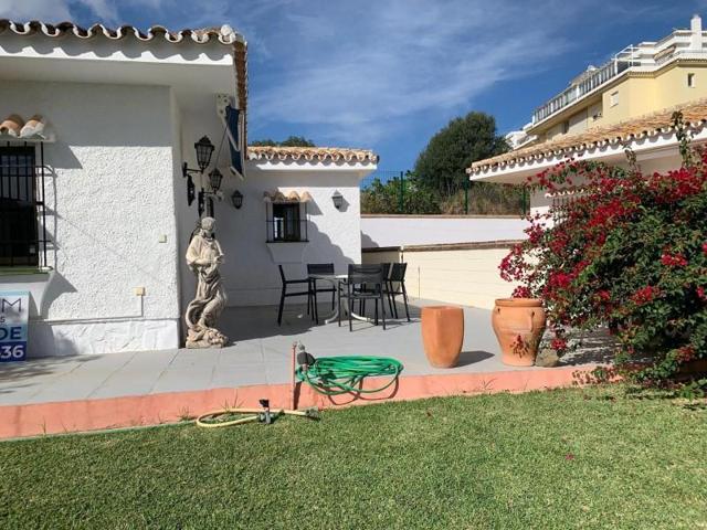 Casa en venta en Mijas, La Cala de Mijas photo 0