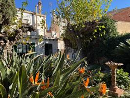Casa en venta en Mataró, Centro photo 0