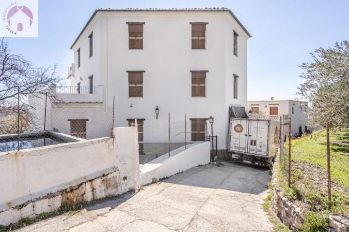 Edificio en venta en Pórtugos, Portugos photo 0