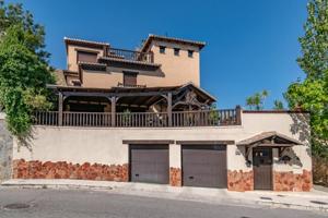 Chalet en venta en Cenes de la Vega, Cerro del oro photo 0