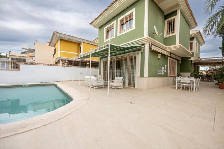 Chalet en venta en Alicante, Alicante Golf photo 0