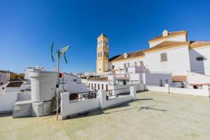 Edificio en venta en Marbella, Marbella Centro photo 0