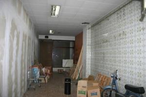 Local comercial en alquiler en Ontinyent, Sant Josep photo 0