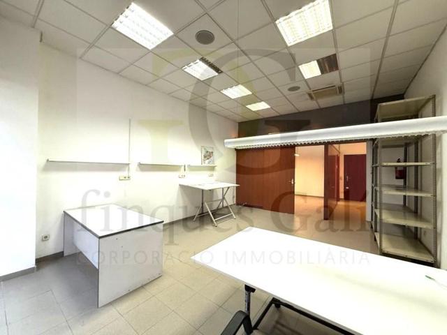 Oficina en alquiler en Manresa photo 0